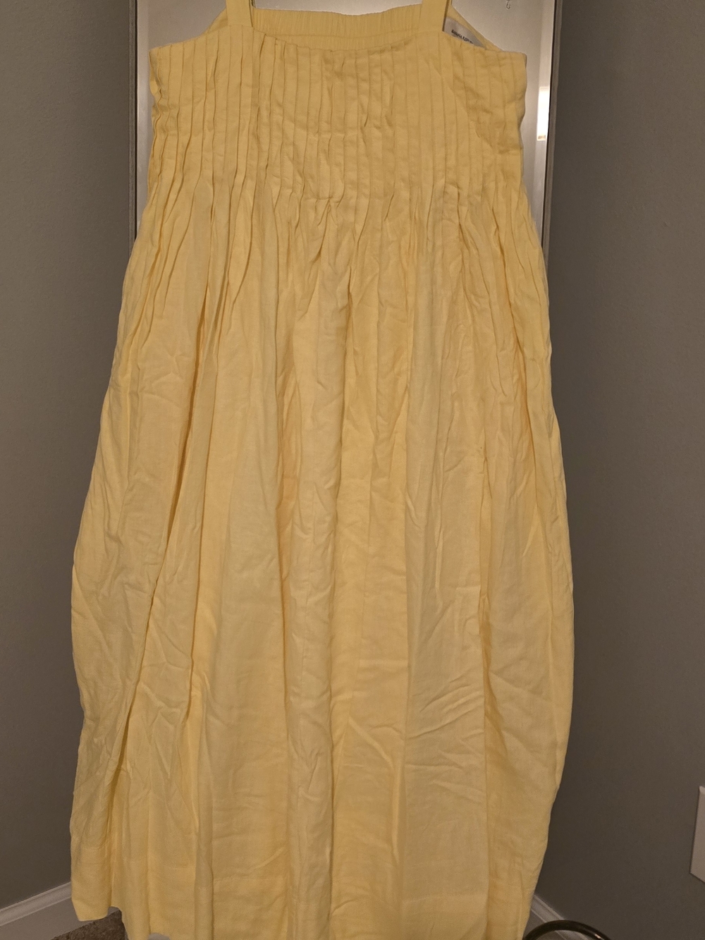Banana Republic Light Yellow Pleated Maxi Skirt